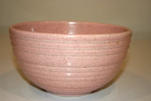 Vintage vecchia antica ciotola di miscelazione rosa McCoy ceramica gres a costine USA 7" - Foto 1 di 7