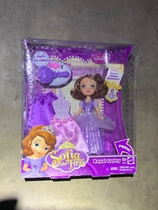 Neu - Disney Mattel Sofia die Erste Die Erste Royal Curtsy Spielset Puppe Y6647 - Bild 1 von 2