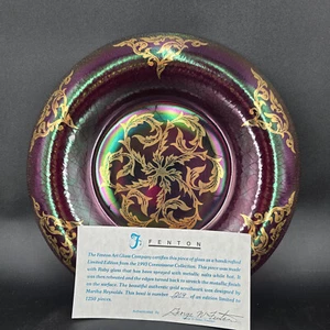 Cuenco de vidrio elástico rubí Fenton Connoisseur Collection pintado a mano firmado con certificado de autenticidad - Imagen 1 de 13