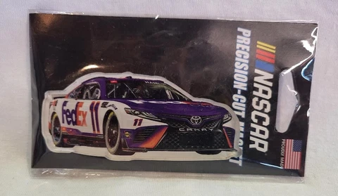 DENNY HAMLIN #11 PREMIUM ACRTLIC MAGNET * FED EX CAMRY * NEW * JOE GIBBS RACING Cover