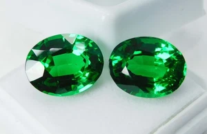 Granato verde tsavorite naturale certificato 20 ct pietra preziosa sfusa taglio ovale - Foto 1 di 11