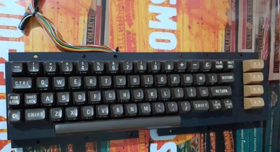 Commodore 64 Breadbin Keyboard / Tastatur (works orange F-keys) 8-bit #2 - Bild 1 von 4