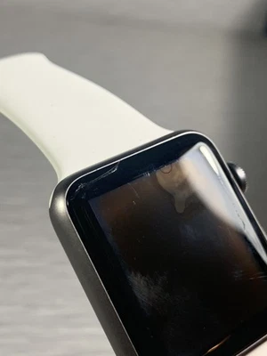 Apple Watch 1st A1554 Generation 38mm white *Damaged, No Power* - Image 1 of 4