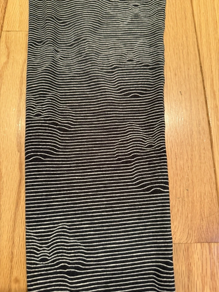 Leggings LuLaRoe OS Vintage Blanco y Negro Rayas Minnie Mouse Foto 1 de 4