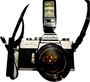 Minolta SR-T 102 35mm Kamera mit 50mm f1.4 Objektiv & Vivitar 202 Blitz - Bild 1 von 10