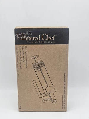 Pampered Chef Easy Accent Cake Decorator #1778 - 6 Tips New Original Box Cookies - Image 1 of 4