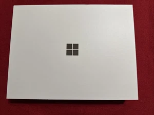 Microsoft Surface Laptop Copilot+ 13" Snapdragon X Plus 16GBRAM 512GB Platin - Bild 1 von 14