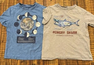 Two Gap Boys Tshirts Small Interactive Phases Of the Moon & Hungry Shark - Picture 1 of 11