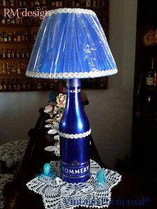 Lampada bottiglia Champagne Pommery - paralume in tinta decorato a mano - Foto 1 di 4