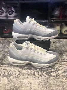 NIKE AIR MAX 95 QS - SIZE 11.5 MENS US - BNIB - DEADSTOCK - Picture 1 of 8