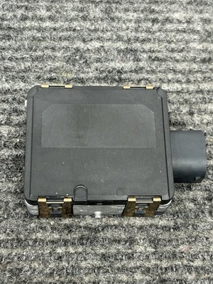 OEM 2019-2024 Mercedes A C CLA GLA GLE Cruise Distance Radar Sensor A0009053011 - Image 1 of 4