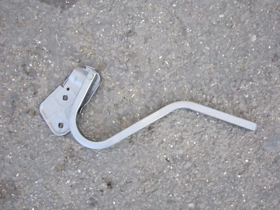 nn712158 Mini Cooper Convertible 2002 2003 2005 2006 2007 2008 RH Hood Hinge - Image 1 of 2