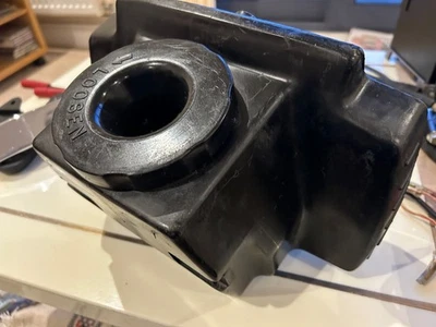 KAWASAKI KZ750 H1-H4 KZ750 LTD KZ650 CSR H1 AIR BOX & FILTER. - Image 1 of 4