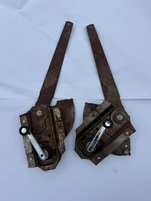 Регулятор механизма ручного окна Dodge Ram Van B150, B250, B350 1981 - Изображение 1 из 4