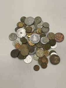 Lot of unsorted coins - Picture 1 of 1