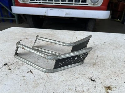 1942 1948 Mercury Rear Tail Light Lamp Trim Mouldings 1946 1947 - Изображение 1 из 4