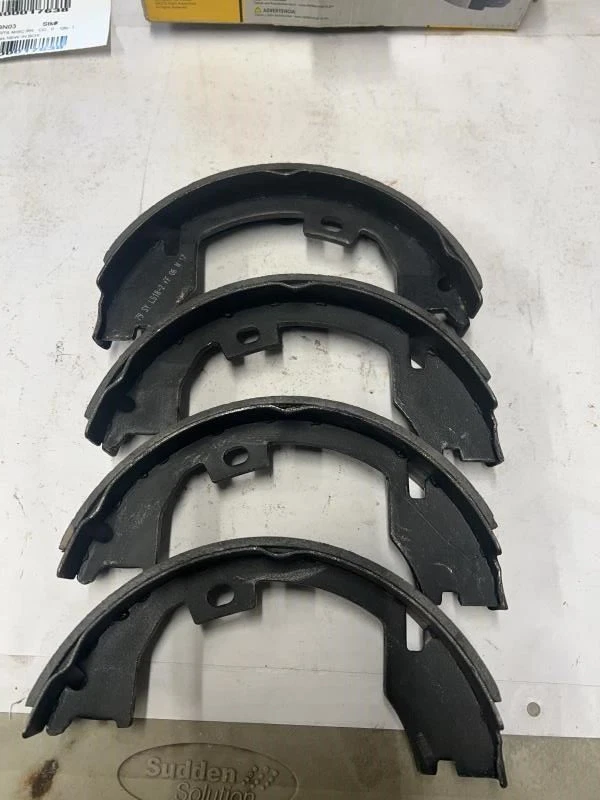 Rear Parking Brake Shoes For GMC Sierra 2500 3500 HD Yukon XL 2500 Hummer H2 - Image 1 of 3