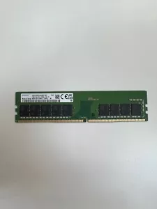 Samsung 16 GB DDR4-3200 1RX8 PC4-25600 ECC memoria M391A2G43BB2-CWE - Foto 1 di 2