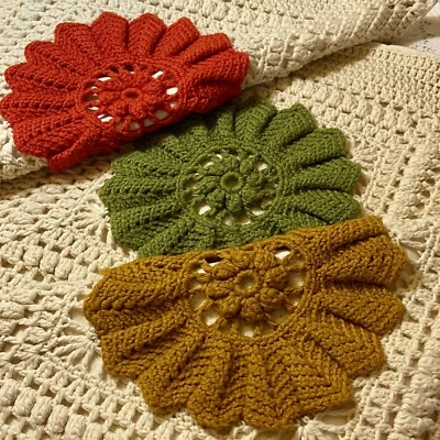 DE COLECCIÓN FUNDAS DE ALMOHADA Boho 3D Flor Tejida Crochet y Algodón Lona 19X19 Lote De 3 Foto 1 de 4