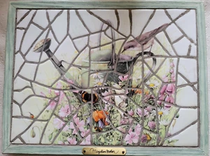 Marjolein Bastin Fliese Mosaik Gießkanne Wandrelief Vogel Blumen - Bild 1 von 4