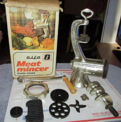Picadora de Carne Alfa 8 Doble Estaño - Completa en Caja Original Foto 1 de 4