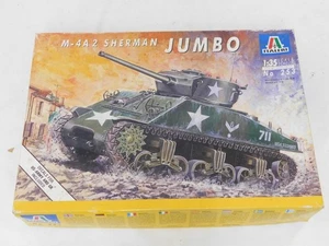 1/35 Italeri Segunda Guerra Mundial Ejército de Estados Unidos Tanque M4A2 Sherman Jumbo Plástico Modelo Kit Completo 253 - Imagen 1 de 2