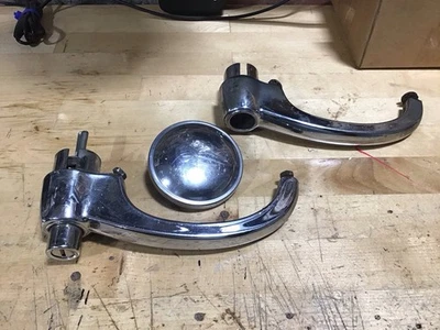 Chevy 47-72, camioneta GMC, puerta exterior cromada comercial y tapa de gasolina cromada Foto 1 de 3