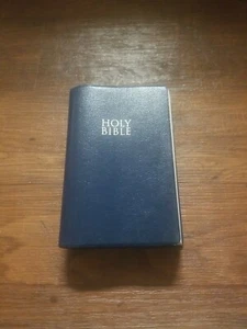 NIV Holy Bible Blue Leather Soft Cover Used International Version - Foto 1 di 8