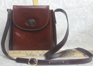 Dillard's Vintage Genuine Leather Made in Italy Cross Body Bag - Picture 1 of 11