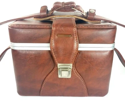 Vintage Eldorado Style Saddle Brown Camera Hard Case Bag with Strap Has Wear - Image 1 of 4