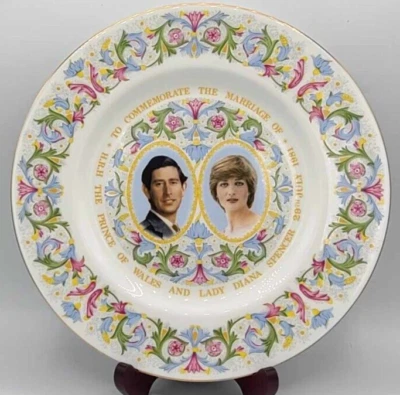 Vtg Prince Charles & Princess Diana Royal Wedding Coalport England 10.75" Plate - Image 1 of 4