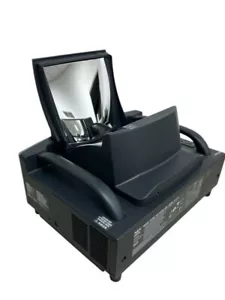 NEC WT600 Projector HDMI VGA DVI Connection w/ Remote 82 Lamp Hours - Picture 1 of 6