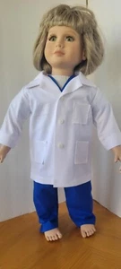 Handmade! Doctor, Medical, Vet, Scientist Lab Coat with Pockets - fits My Twinn - Picture 1 of 4