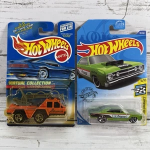 Hot Wheels Lote Tapón de Llama Virtual + 71 Coches Diecast Plymouth GTX Mopar Verde  - Imagen 1 de 10