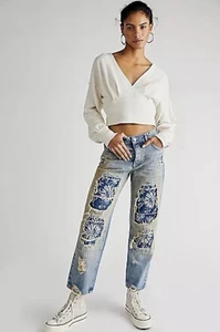 We The Free People Desert Rose Distressed Floral Patch Blue Jeans Sz 29 $178 - Picture 1 of 9