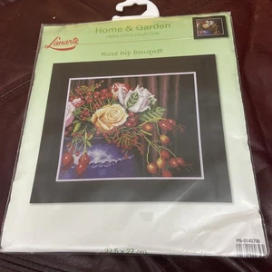 Lanarte Haus & Garten Hagebuttenstrauß Kreuzstich-Set Neu - Bild 1 von 2