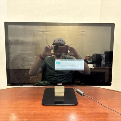 Dell 60Hz 6ms LCD Monitor 24 inch HD 2440LB - Image 1 of 4