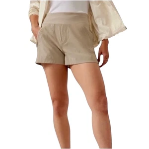 Athleta Women’s Khaki Trekkie North Short, pockets, Size 16 - Picture 1 of 9