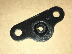 Corvette Targa Top Front Mounting Hardware Bracket 2nd Design GM late 86,87,88 - Bild 1 von 2