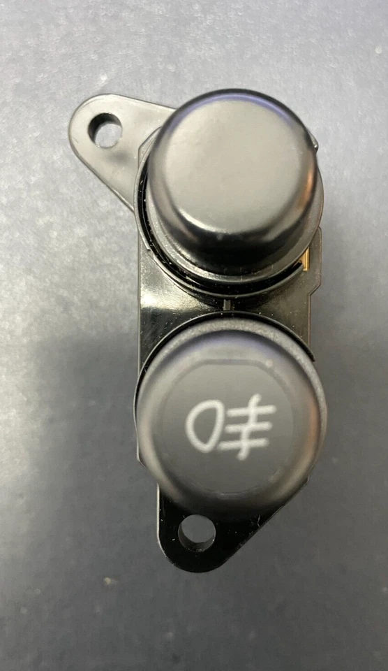 SMP DS1549 NEW  Fog Lamp Switch - Image 1 of 4