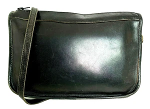 VTG MICHAEL GREEN SEATTLE BLACK GENUINE LEATHER ZIP MESSENGER SHOULDER BAG XBODY - Picture 1 of 12