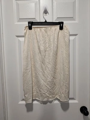 VTG ILGWU USA 70s JCPenney Fantasia Ivory Lace Midi Slip Skirt Womens Size LARGE - Image 1 of 4