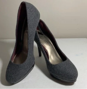 Christian Siriano Gray Heels 8.5 - Picture 1 of 8