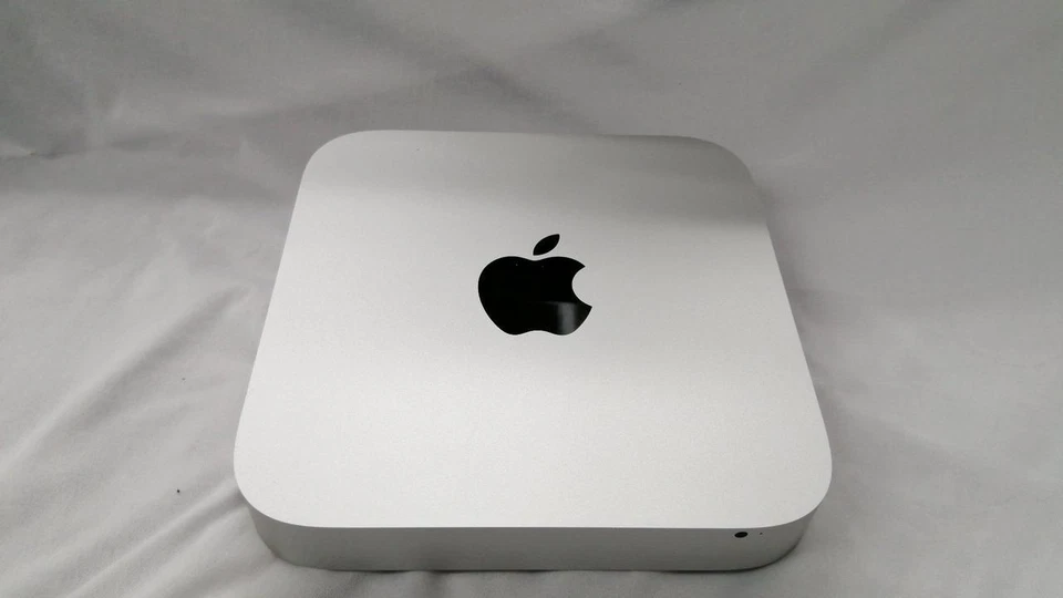 Apple Mac Mini 2014 Core i5 2.6GHz 16GB RAM 1TB HDD Good Condition Used - Image 1 of 4