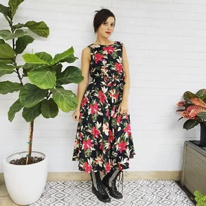 90s Vintage Midi Dress M Boho Red Tiger Lily Floral Belted Midi Sundress - Picture 1 of 9