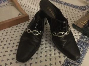 ZAPATOS DE MUJER BRIGHTON TALLA 7,5 M Twiggy (nuevos con etiquetas $180) cuero chocolate mulas cómodas - Imagen 1 de 4