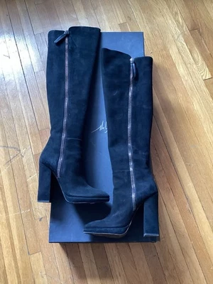 Guiseppe Zanotti 女士 5.5/36 码纯色黑色麂皮绒及膝靴,带盒 — 第 1/4 张图片