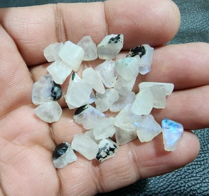 Healing White Rainbow Moonstone Rough Lot 29 Pcs 8-12mm Natural Raw Crystals - Picture 1 of 10