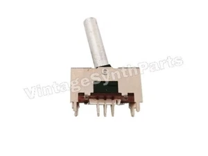 Roland: Jupiter-8, MC-4 Cycle, RS-09, CSQ-100 - Kippschalter 2 Positionen - Bild 1 von 1