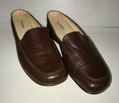 Rangoni Women's Size 9.5 B Brown All Leather Mules - Image 1 of 4